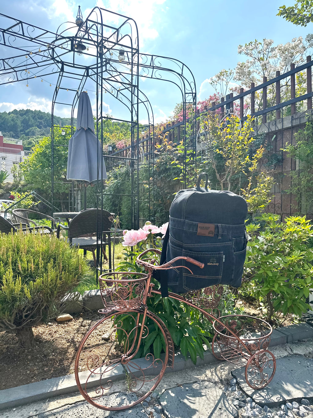Black Iris Unisex Upcycled Denim Backpack - Large / 블랙 아이리스 업사이클 데님 백팩 [라지]