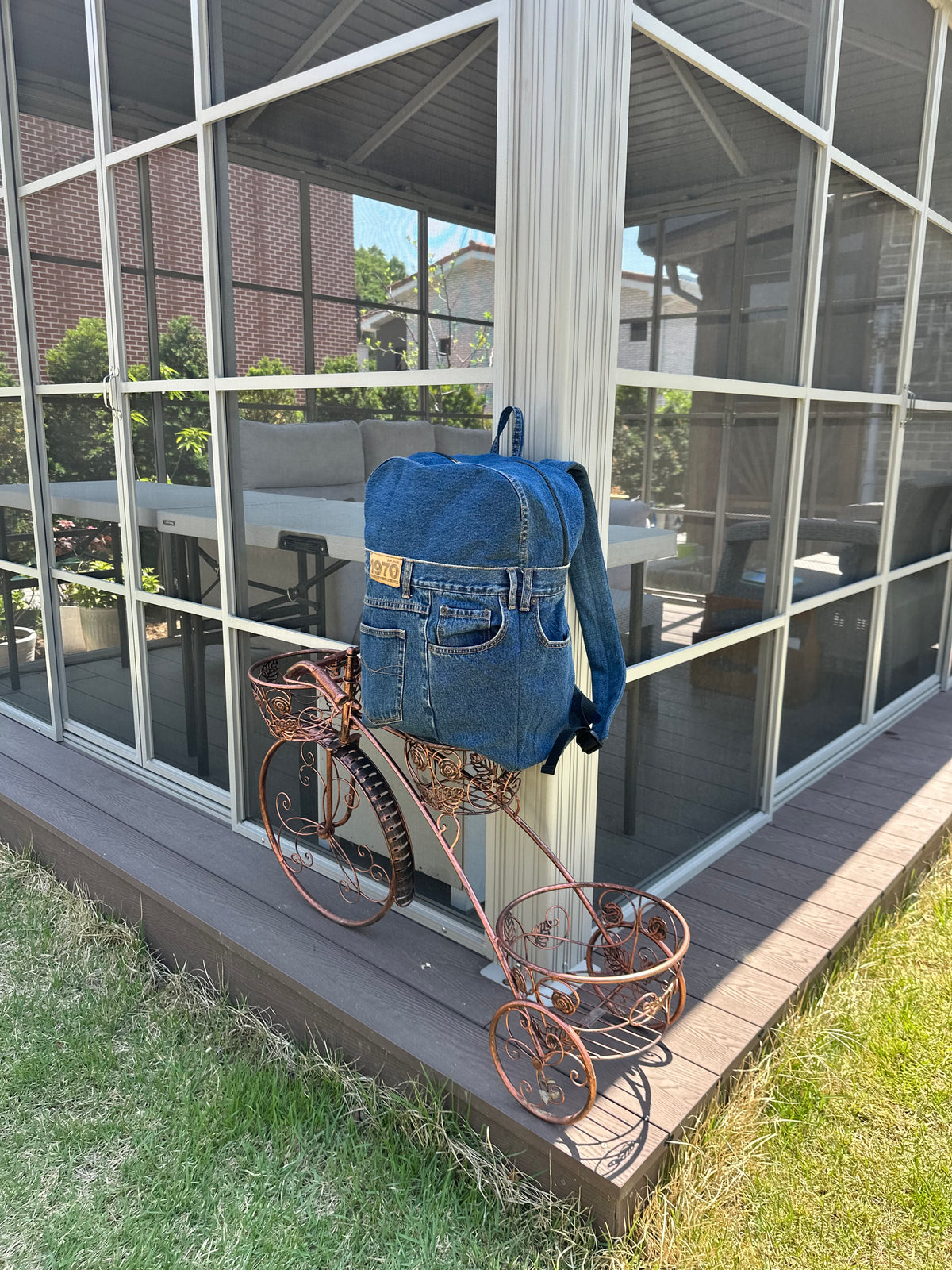 Real Blue Formal Male Upyclced Denim Backpack - Large / 리얼블루 포멀 남성 업사이클 데님 백팩 [라지]
