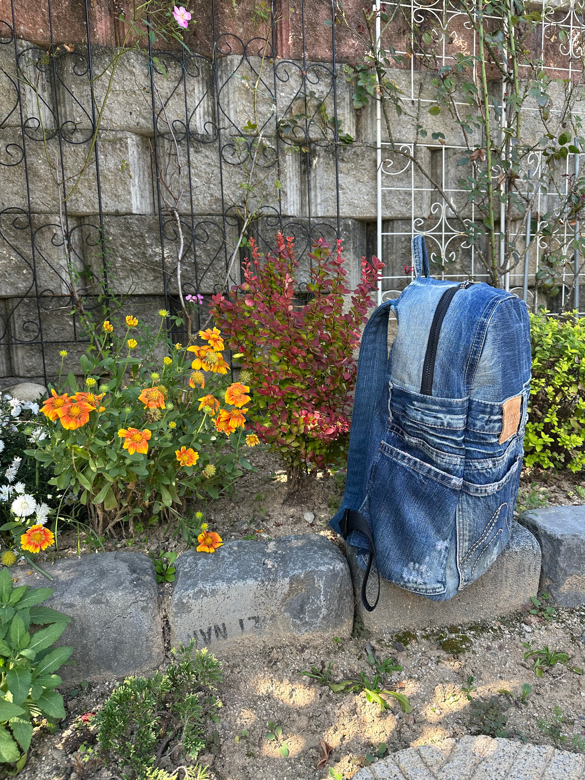 Clean Blue Male Upcycled Denim Backpack - Medium Large / 클린 워시 블루 남성 업사이클 데님 백팩 - [미디엄 라지]