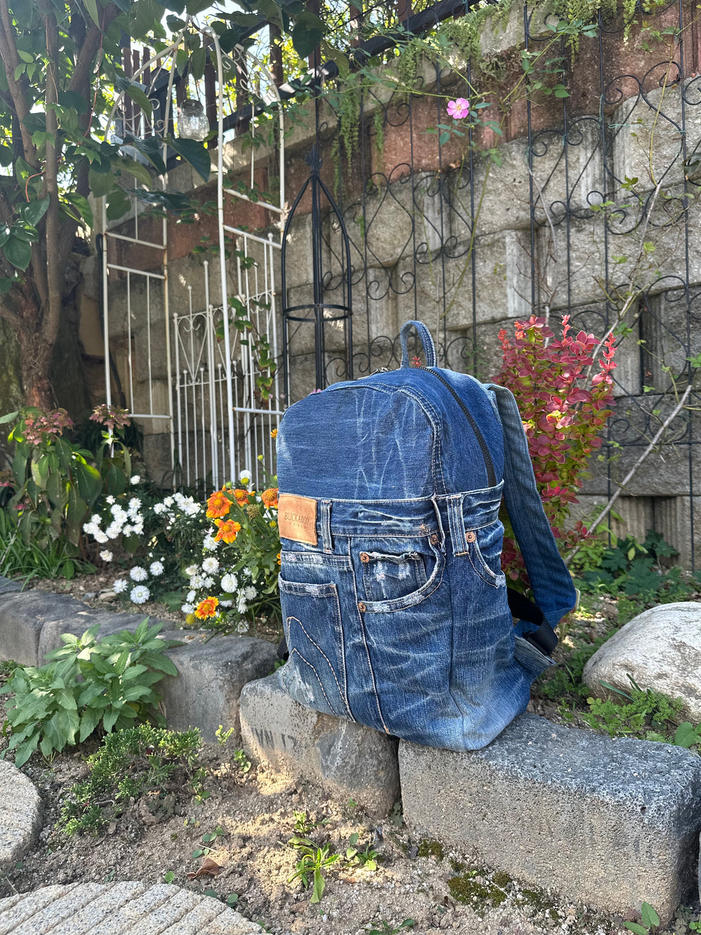 Clean Blue Male Upcycled Denim Backpack - Medium Large / 클린 워시 블루 남성 업사이클 데님 백팩 - [미디엄 라지]