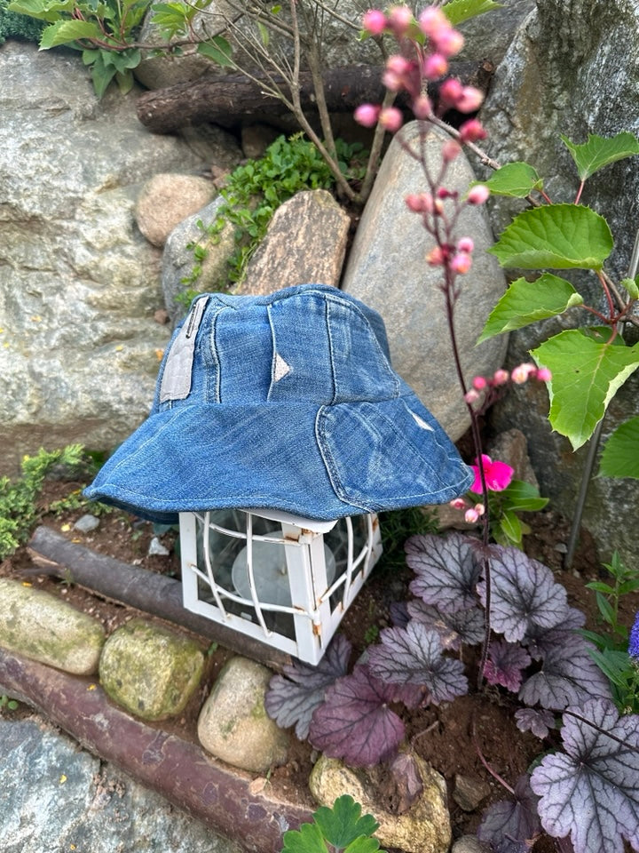 커스텀 업사이클 데님 버킷햇 Customized Upcycled Denim Bucket Hat