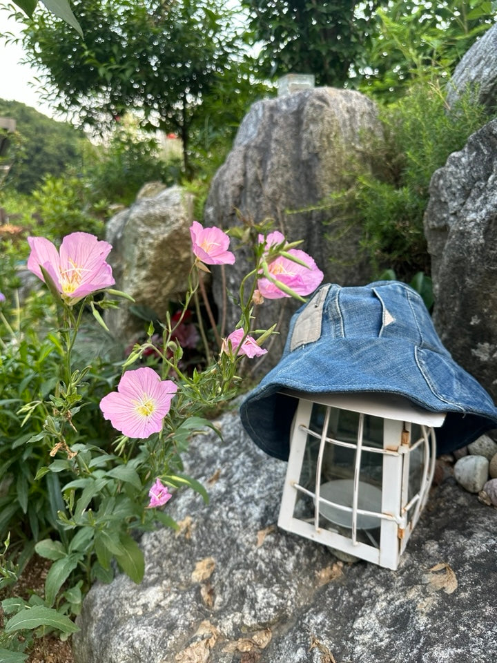 커스텀 업사이클 데님 버킷햇 Customized Upcycled Denim Bucket Hat