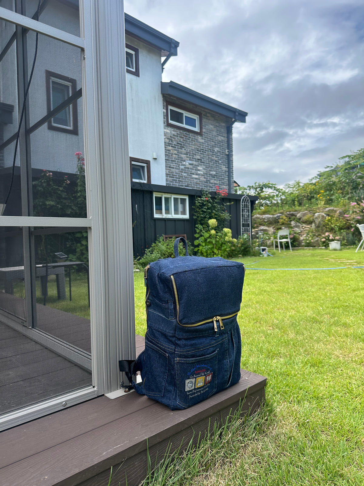 Cheong Ba-G Denim Backpack - Unisex / Cheong Ba-G 데님 백팩 [남녀공용]