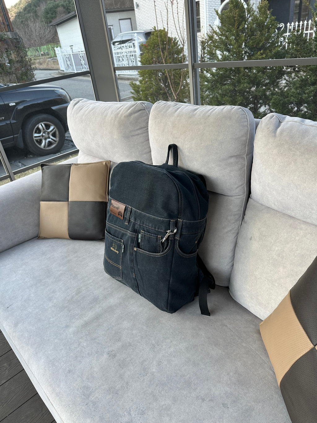 Black Iris Unisex Upcycled Denim Backpack - Large / 블랙 아이리스 업사이클 데님 백팩 [라지]