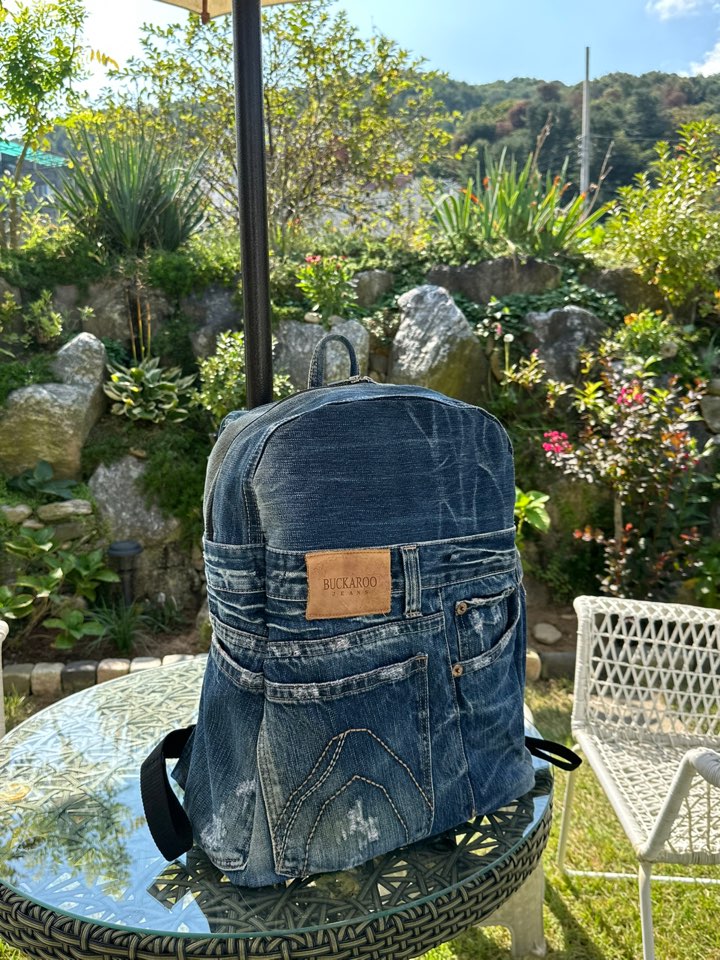 Clean Blue Male Upcycled Denim Backpack - Medium Large / 클린 워시 블루 남성 업사이클 데님 백팩 - [미디엄 라지]