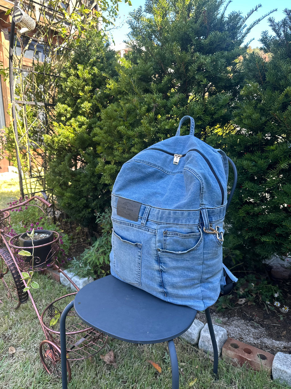 Premium Texture Upcycled Blue Denim - Large / 프리미엄 업사이클 블루 데님 [라지]