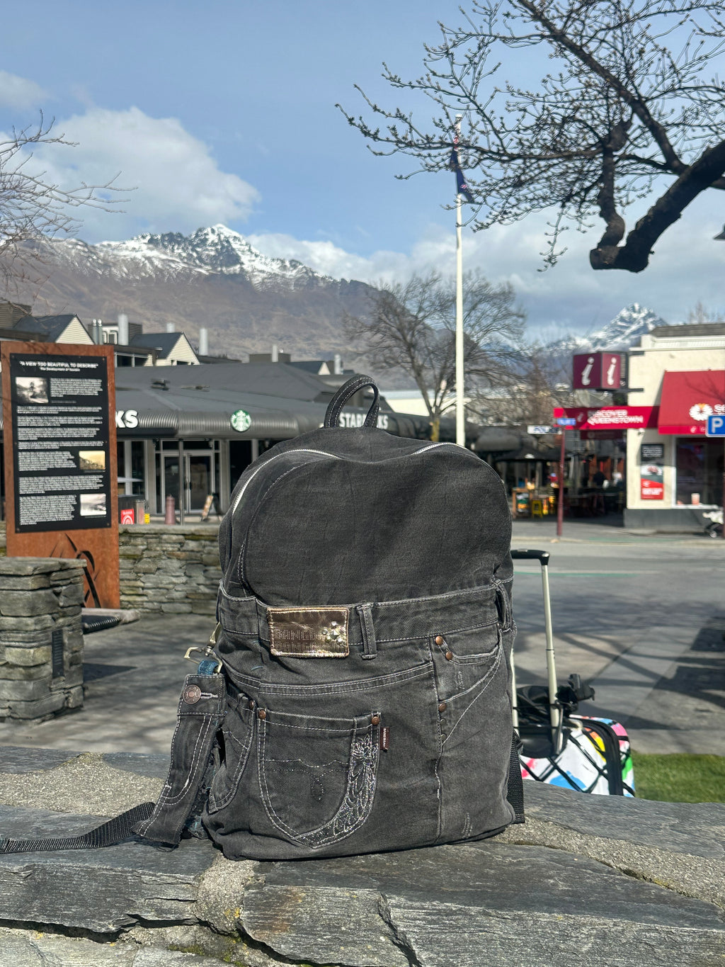 Black Pearl Woman Denim Backpack - Medium / 블랙 펄 여성 데님 백팩 - 미디엄 사이즈