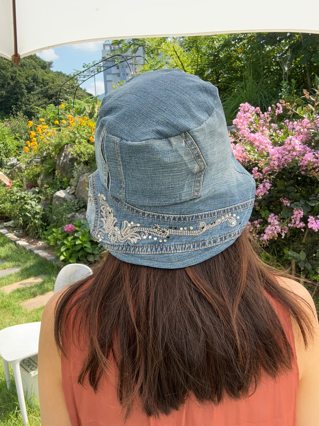 커스텀 업사이클 데님 버킷햇 Customized Upcycled Denim Bucket Hat