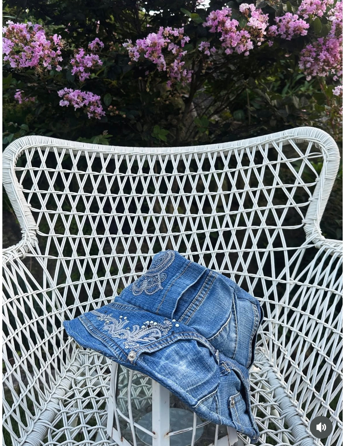 커스텀 업사이클 데님 버킷햇 Customized Upcycled Denim Bucket Hat