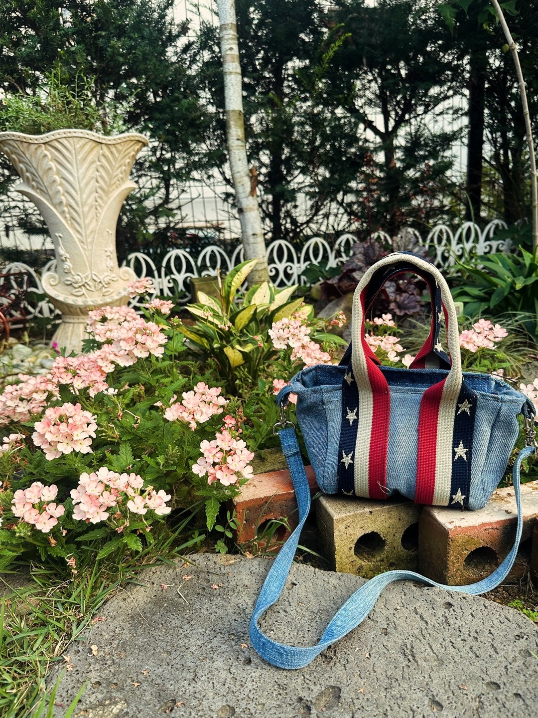 Hand-Grip Mini Denim Tote Bag 핸드그립 미니 업사이클 데님 토트백