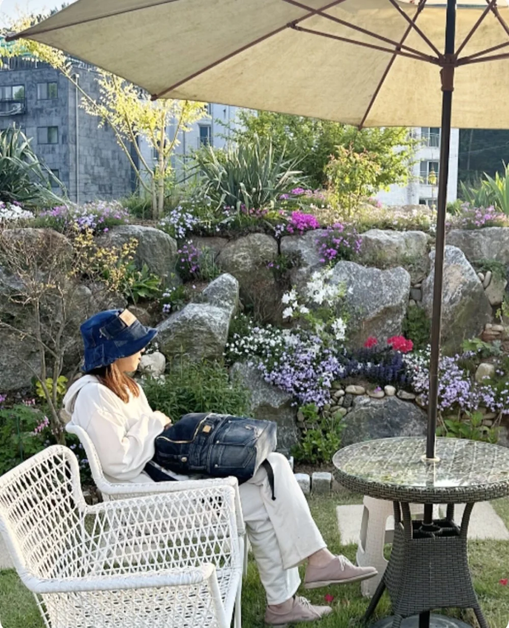 Upcycled Denim Bucket Hat (Denim Blue)- 업사이클 데님 버켓 모자 (데님블루) - ML - Image 5