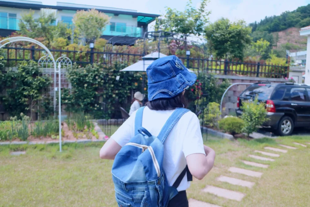 Friendy Denim Backpack - 프랜디 데님 백팩 - S - Image 3